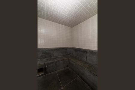 Apartamento à venda com 190m², 2 quartos e 3 vagas Apartamento à venda com 190m², 2 quartos e 3 vagasÁrea Comum - Sauna