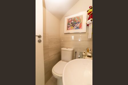 Apartamento à venda com 190m², 2 quartos e 3 vagas Apartamento à venda com 190m², 2 quartos e 3 vagasLavabo