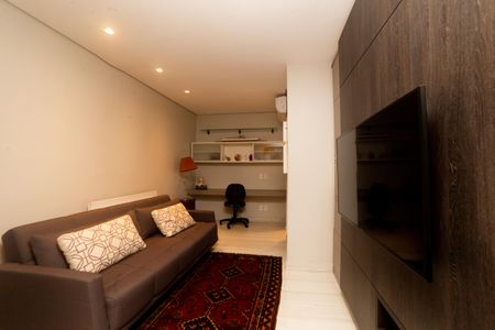 Apartamento à venda com 190m², 2 quartos e 3 vagas Apartamento à venda com 190m², 2 quartos e 3 vagasSala de TV