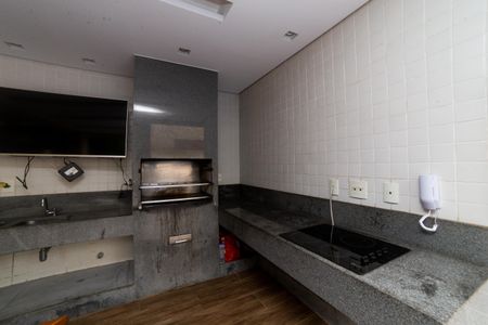 Apartamento à venda com 190m², 2 quartos e 3 vagas Apartamento à venda com 190m², 2 quartos e 3 vagasÁrea comum - Churrasqueira