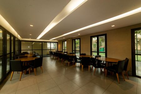 Apartamento à venda com 190m², 2 quartos e 3 vagas Apartamento à venda com 190m², 2 quartos e 3 vagasÁrea comum - Salão de festas