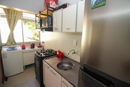 Apartamento à venda com 40m², 1 quarto e sem vaga Apartamento à venda com 40m², 1 quarto e sem vagaCozinha e Área de Serviço