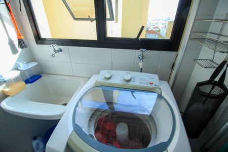 Apartamento à venda com 72m², 2 quartos e 1 vagaÁrea de Serviço