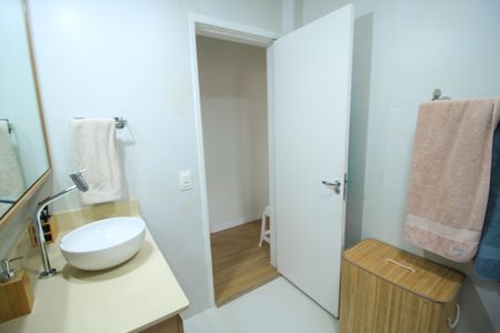 Apartamento à venda com 72m², 2 quartos e 1 vagaBanheiro