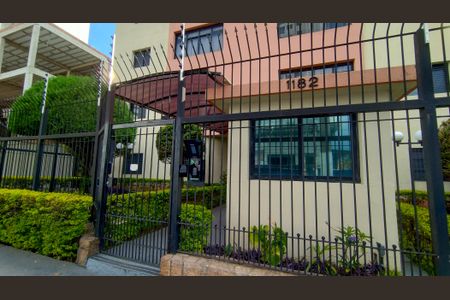 Apartamento à venda com 72m², 2 quartos e 1 vagaFachada