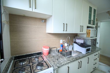 Apartamento à venda com 72m², 2 quartos e 1 vagaCozinha