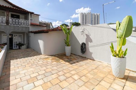 Casa à venda com 310m², 4 quartos e 4 vagasVaranda