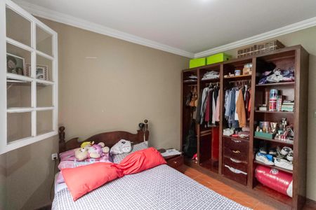 Casa à venda com 310m², 4 quartos e 4 vagasQuarto 2