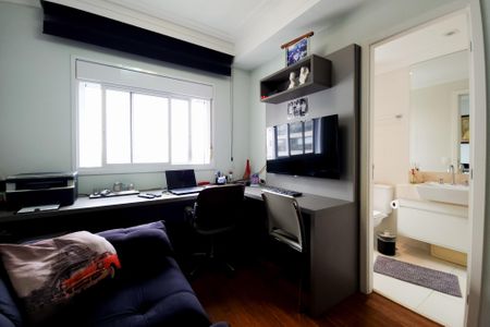 Apartamento à venda com 180m², 3 quartos e 3 vagas Apartamento à venda com 180m², 3 quartos e 3 vagasSuíte 1