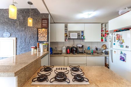 Apartamento à venda com 75m², 3 quartos e 2 vagas Apartamento à venda com 75m², 3 quartos e 2 vagasCozinha