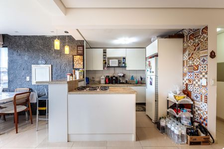 Apartamento à venda com 75m², 3 quartos e 2 vagas Apartamento à venda com 75m², 3 quartos e 2 vagasCozinha