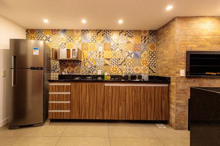 Apartamento à venda com 75m², 3 quartos e 2 vagas Apartamento à venda com 75m², 3 quartos e 2 vagasÁrea comum - Salão de festas