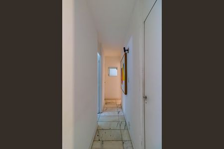 Apartamento à venda com 63m², 3 quartos e 1 vaga Apartamento à venda com 63m², 3 quartos e 1 vagaCorredor