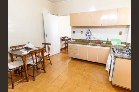Apartamento à venda com 99m², 2 quartos e sem vaga Apartamento à venda com 99m², 2 quartos e sem vagaCozinha