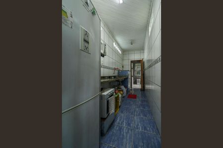 Casa à venda com 185m², 3 quartos e 2 vagasCozinha 