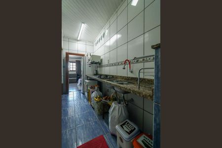 Casa à venda com 185m², 3 quartos e 2 vagasCozinha