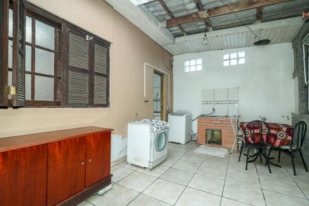 Casa à venda com 185m², 3 quartos e 2 vagasÁrea de Serviço