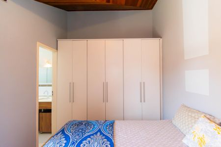 Casa de condomínio para alugar com 85m², 2 quartos e 2 vagas Casa de condomínio para alugar com 85m², 2 quartos e 2 vagasSuíte 2