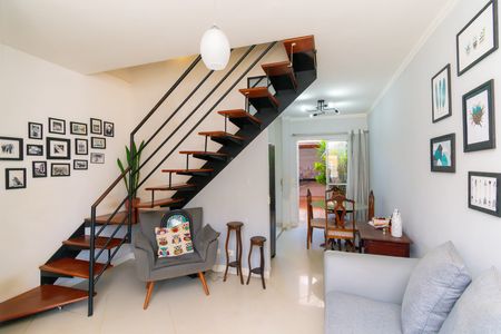 Casa de condomínio para alugar com 85m², 2 quartos e 2 vagas Casa de condomínio para alugar com 85m², 2 quartos e 2 vagasSala