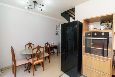 Casa de condomínio para alugar com 85m², 2 quartos e 2 vagas Casa de condomínio para alugar com 85m², 2 quartos e 2 vagasCozinha