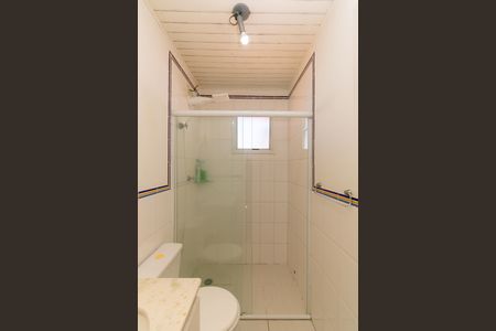 Casa de condomínio para alugar com 85m², 2 quartos e 2 vagas Casa de condomínio para alugar com 85m², 2 quartos e 2 vagasBanheiro da Suíte 1