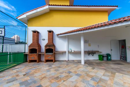 Casa de condomínio para alugar com 85m², 2 quartos e 2 vagas Casa de condomínio para alugar com 85m², 2 quartos e 2 vagasÁrea comum - Churrasqueira