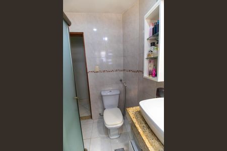 Apartamento à venda com 45m², 2 quartos e sem vaga Apartamento à venda com 45m², 2 quartos e sem vagaBanheiro