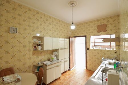 Casa à venda com 150m², 3 quartos e 1 vaga Casa à venda com 150m², 3 quartos e 1 vagaCozinha