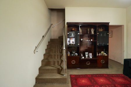 Casa à venda com 150m², 3 quartos e 1 vaga Casa à venda com 150m², 3 quartos e 1 vagaSala