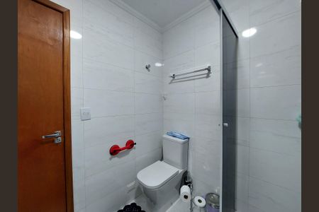 Casa à venda com 120m², 3 quartos e 2 vagas Casa à venda com 120m², 3 quartos e 2 vagasBanheiro 1