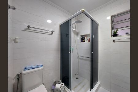 Casa à venda com 120m², 3 quartos e 2 vagas Casa à venda com 120m², 3 quartos e 2 vagasBanheiro 1