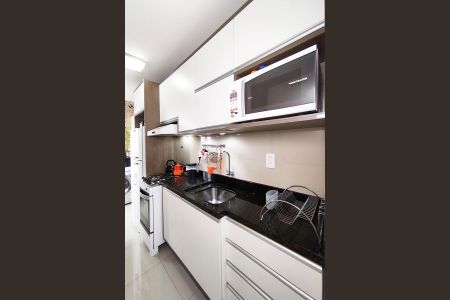 Apartamento à venda com 59m², 2 quartos e sem vaga Apartamento à venda com 59m², 2 quartos e sem vagaCozinha e Área de Serviço