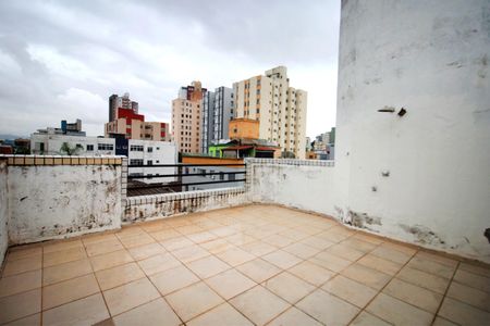 Apartamento à venda com 150m², 3 quartos e 2 vagasCobertura