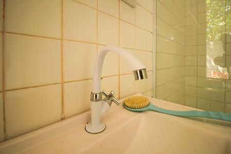 Casa de condomínio à venda com 1036m², 4 quartos e 3 vagas Casa de condomínio à venda com 1036m², 4 quartos e 3 vagasBanheiro de serviço