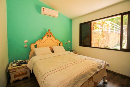 Casa de condomínio à venda com 1036m², 4 quartos e 3 vagas Casa de condomínio à venda com 1036m², 4 quartos e 3 vagasSuíte 1