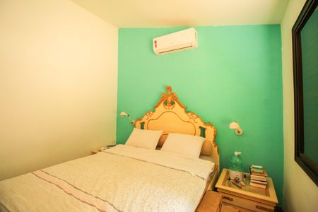 Casa de condomínio à venda com 1036m², 4 quartos e 3 vagas Casa de condomínio à venda com 1036m², 4 quartos e 3 vagasSuíte 1