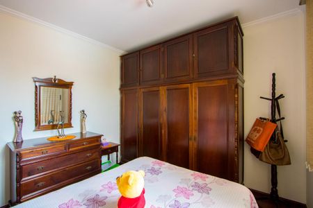 Casa à venda com 232m², 4 quartos e 5 vagasQuarto 3 - Suíte