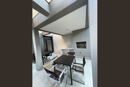 Apartamento à venda com 58m², 2 quartos e 1 vaga