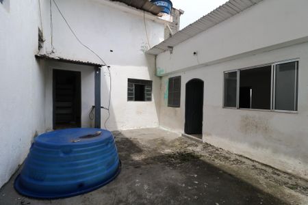 Casa à venda com 250m², 2 quartos e 2 vagasQuintal