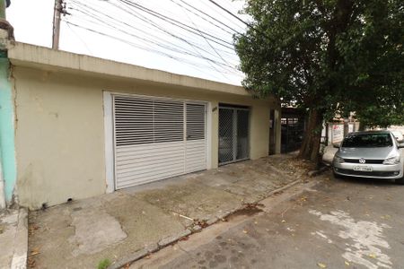 Casa à venda com 250m², 2 quartos e 2 vagasFachada