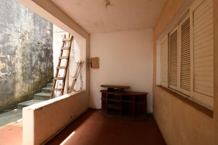 Casa à venda com 250m², 2 quartos e 2 vagasCasa 2 - Área