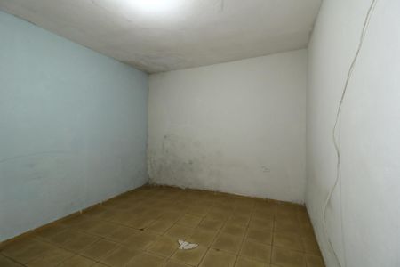 Casa à venda com 250m², 2 quartos e 2 vagasCasa 2 - Quarto