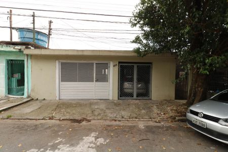 Casa à venda com 250m², 2 quartos e 2 vagasFachada