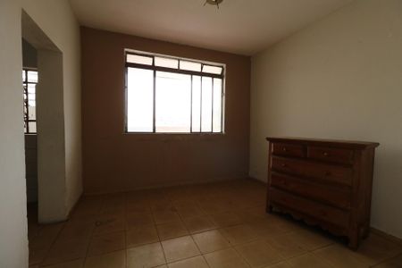 Casa à venda com 250m², 2 quartos e 2 vagasCasa 2 - Sala