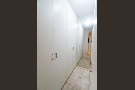 Apartamento à venda com 86m², 3 quartos e 2 vagasCloset da Suite
