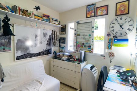 Apartamento à venda com 86m², 3 quartos e 2 vagasQuarto 2