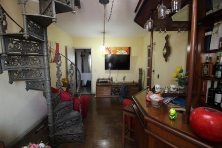 Apartamento à venda com 140m², 2 quartos e 1 vagaSala