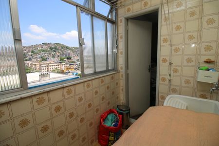 Apartamento à venda com 140m², 2 quartos e 1 vagaÁrea de Serviço