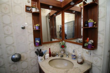 Apartamento à venda com 140m², 2 quartos e 1 vagaBanheiro