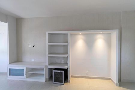 Apartamento à venda com 91m², 3 quartos e 2 vagas Apartamento à venda com 91m², 3 quartos e 2 vagasSala